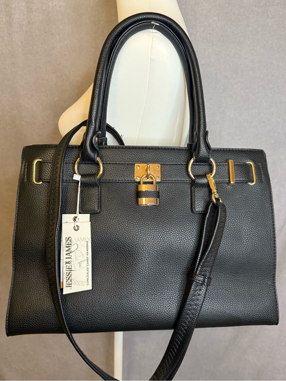 Jesse James Concealed Carry Tote Black Satchel Crossbody Lock Purse NWT